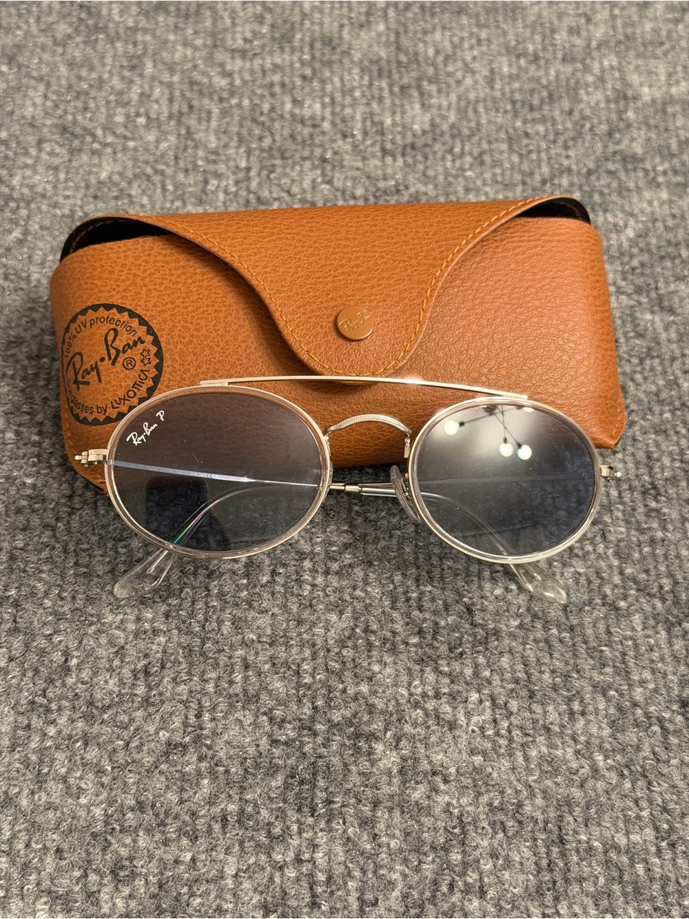 Ray-Ban Oval Metal Sunglasses in Gold with Smoke Lenses